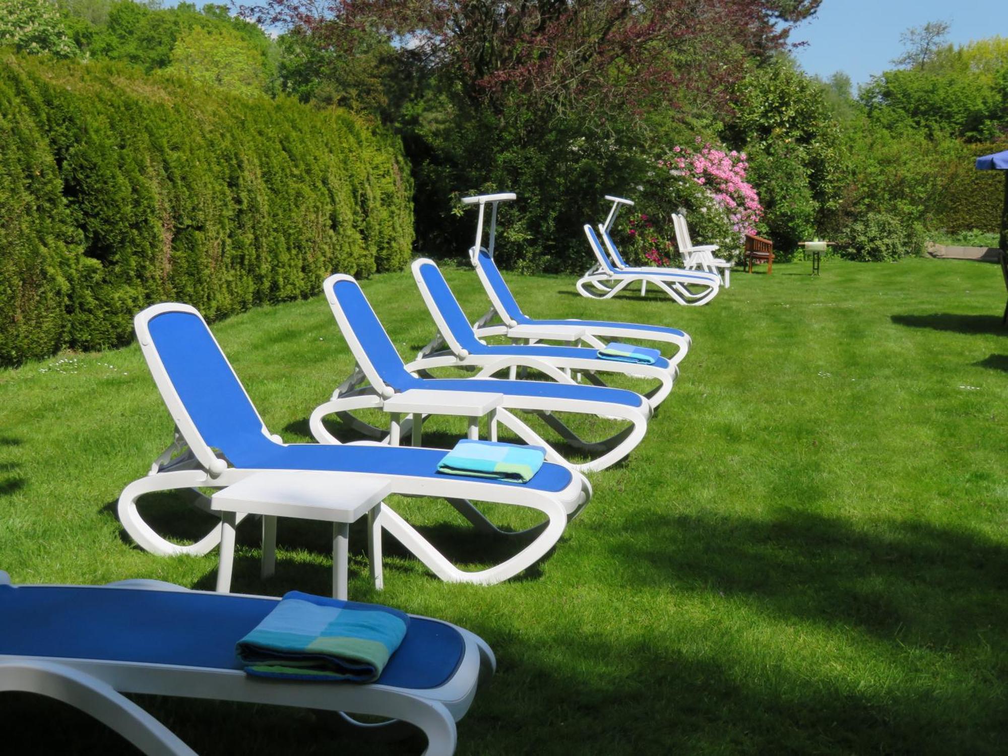 Hotel Zum Rosenteich Bad Zwischenahn Buitenkant foto